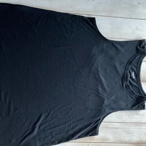 NWT Women’s Old Navy, Active, Ultralite, Go-Dry, Tank-top. Size Medium, Black.